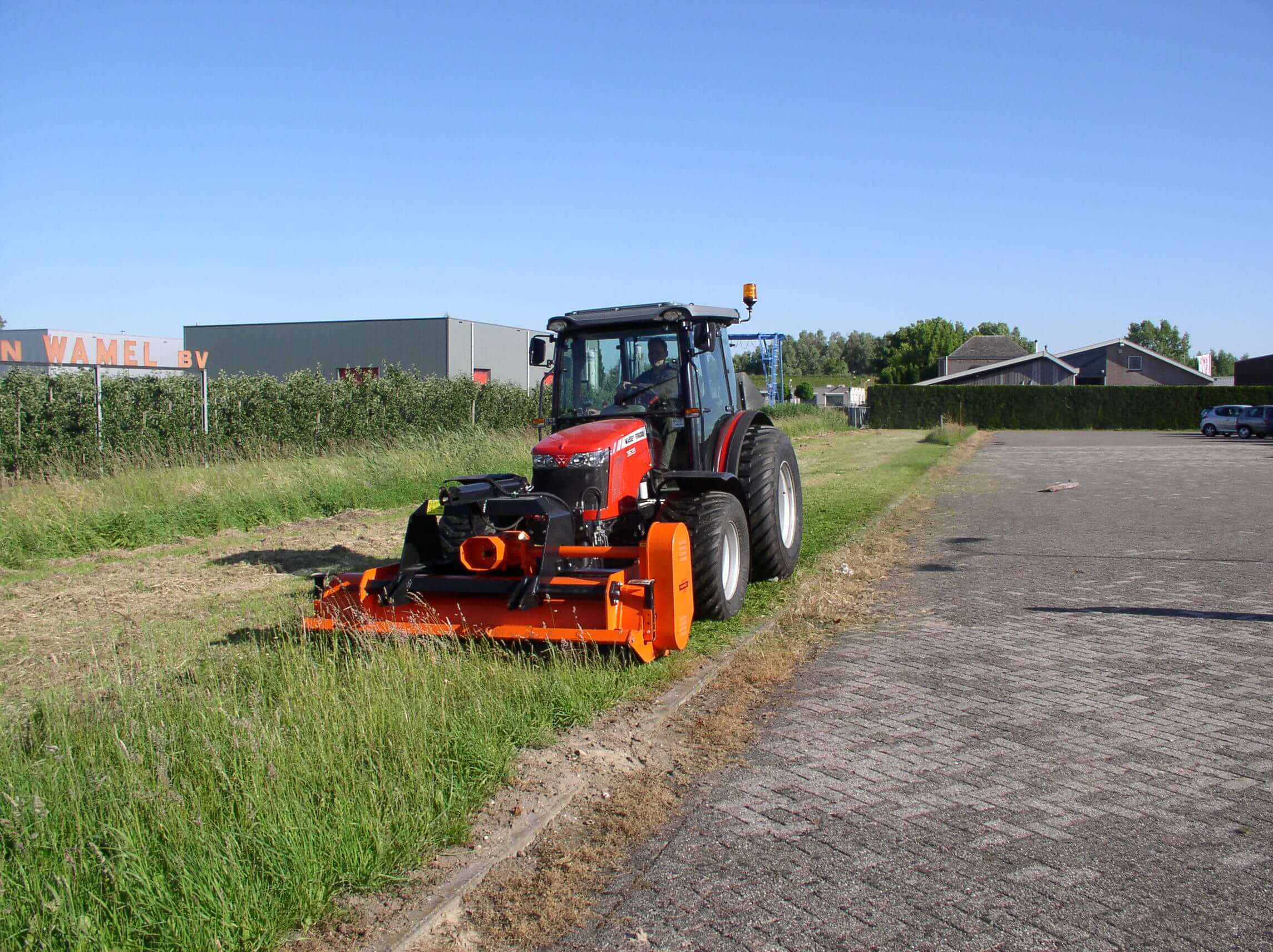 KM-serie, versterkte klepelmaaier voor front- en achteraanbouw